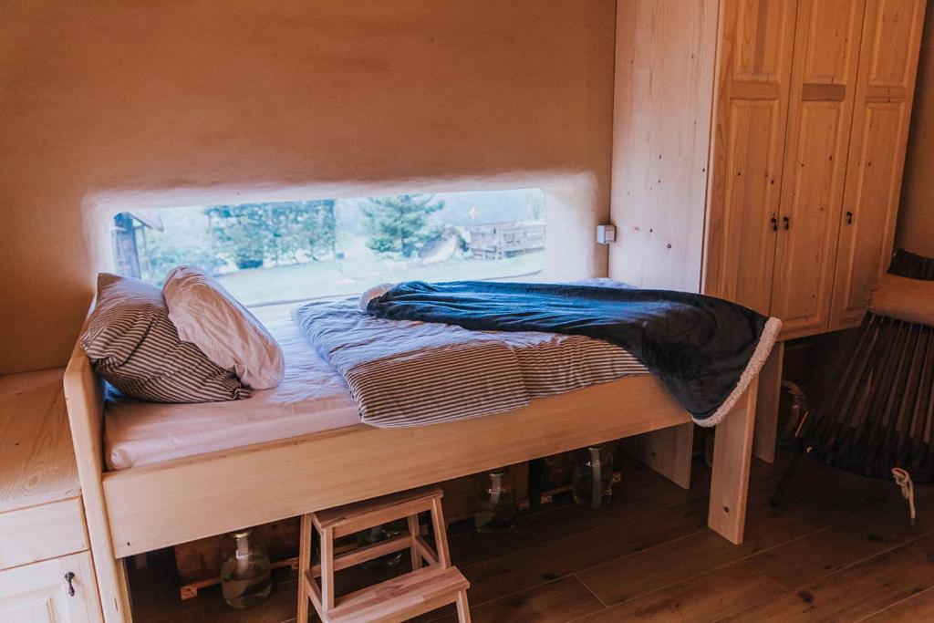 Sleeping With Bees - Tourist Farm Muha Apartment Grosuplje Exterior photo